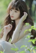 红酒木头塞子顶进去了 - 红酒木头塞子顶进去了